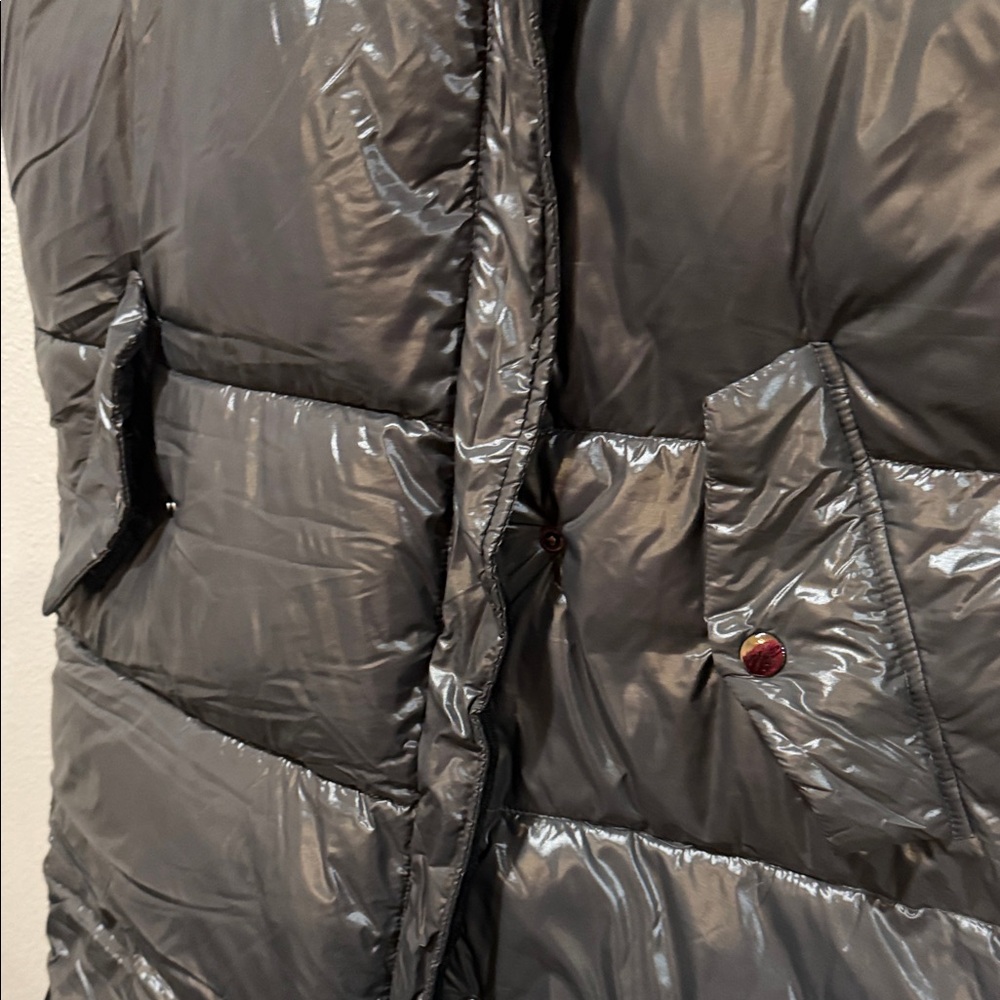 Bernardo Puffer Vest - Picture 3 of 5